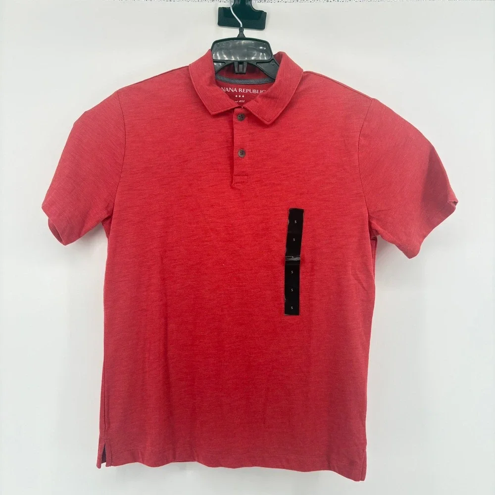 Banana Republic Mens Red Slub Knit Short Sleeve Polo Shirt Small 547686-01-1 NEW